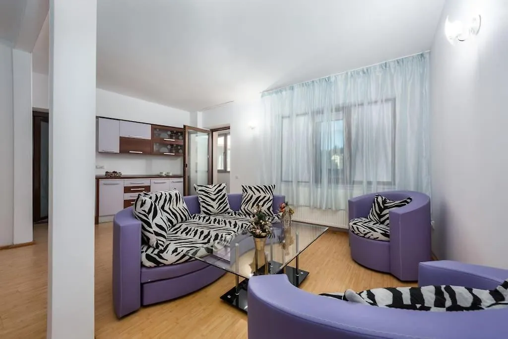 Central Apartament Predeal Nr 6-1