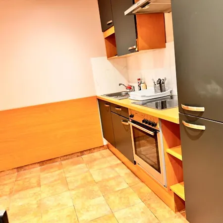 Sunshineskiapartview-2