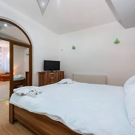Central Apartament Predeal Nr 3-3