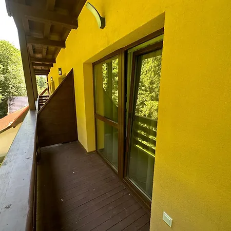Agi'S Apartment Predeal-2