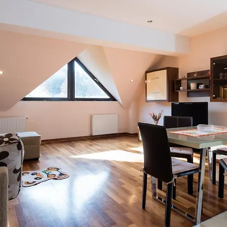 Sia Mountain Apartment-3