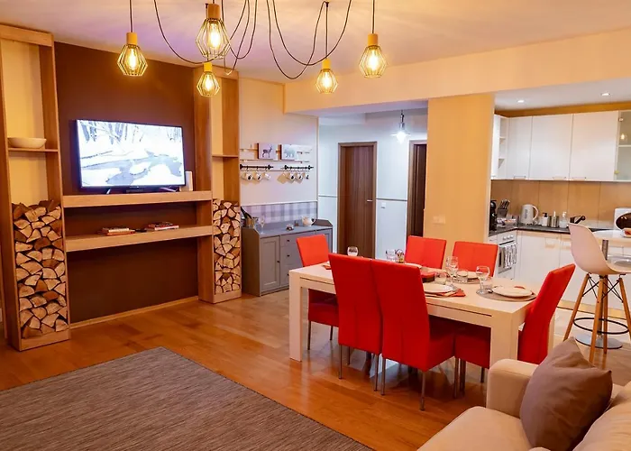 Clabucet Nest Deluxe Apartment Predeal