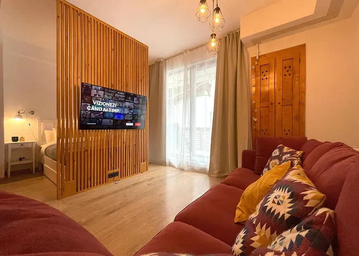Forest Oasis Studio: Free Netflix And Disney+ Predeal