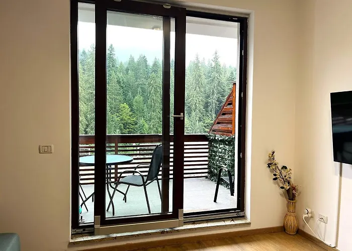Panorama Pine Retreat - Spacious 2-Bedroom Flat Predeal